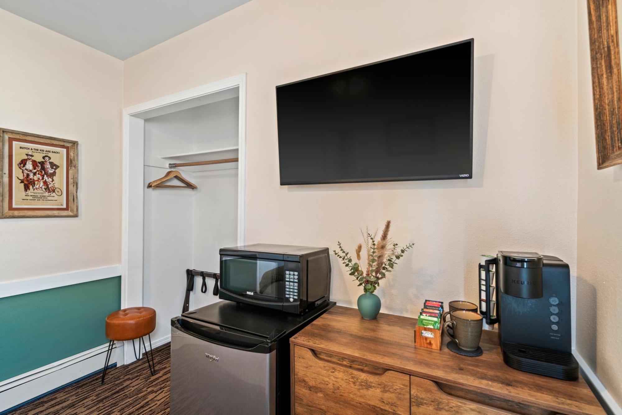 The Bent Elbow Hotel Silverton ภายนอก รูปภาพ