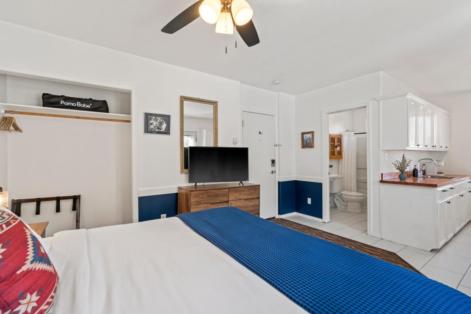The Bent Elbow Hotel Silverton ภายนอก รูปภาพ